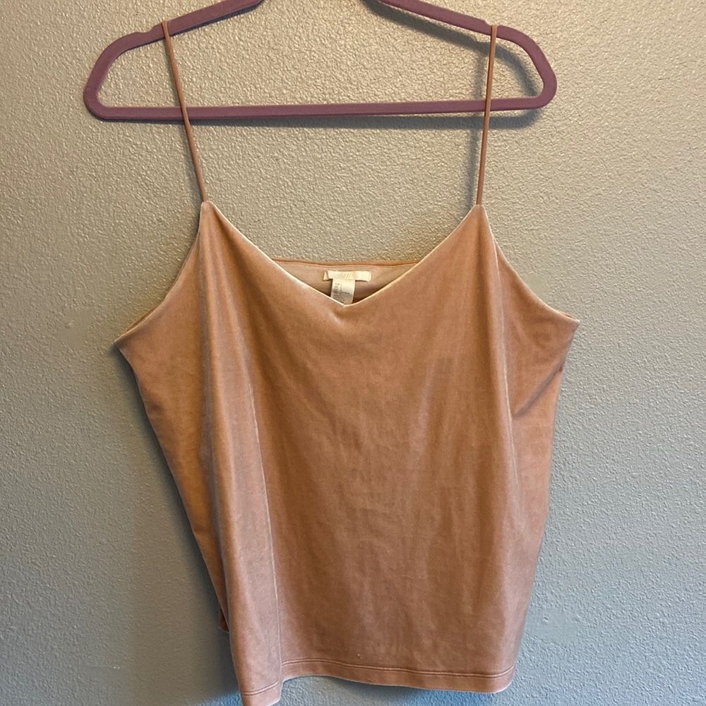 H&M- crushed velvet blush pink thin strap tank- size large